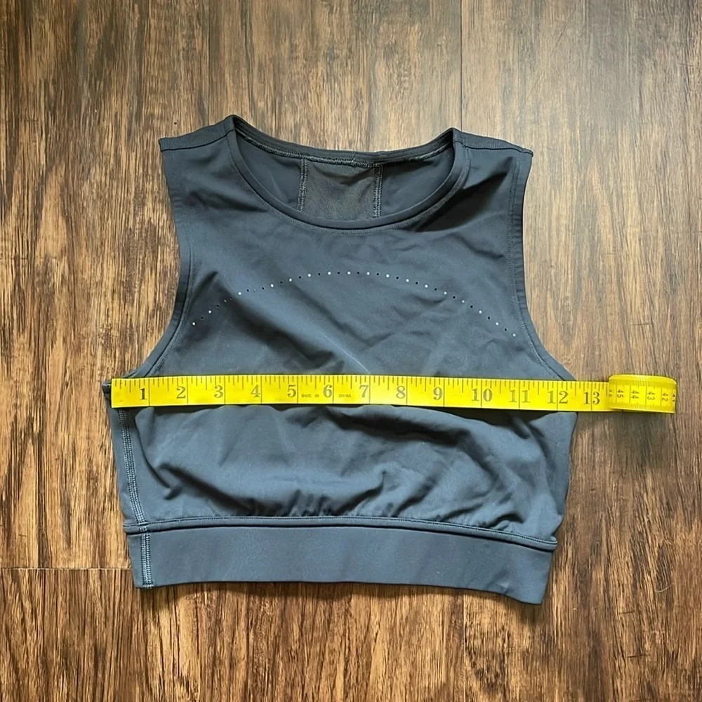 EUC Lululemon Hotty Hot Cropped Tank Graphite Grey 2 - Picture 7 of 12